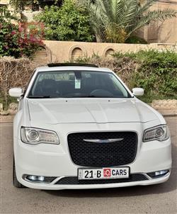 كرايسلر 300